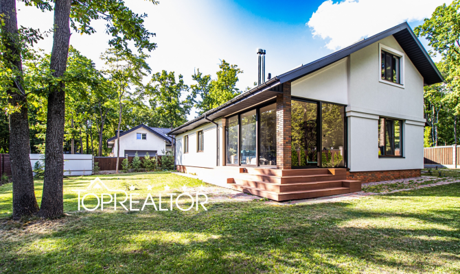 Продам 2-поверховий котедж у селищі Лісове. Без комісії! | Toprealtor