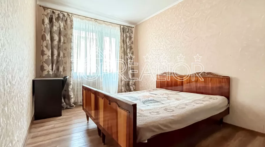 Продам 3 кімнатну квартиру в самому центрі міста! Студентська 5\2 | Toprealtor