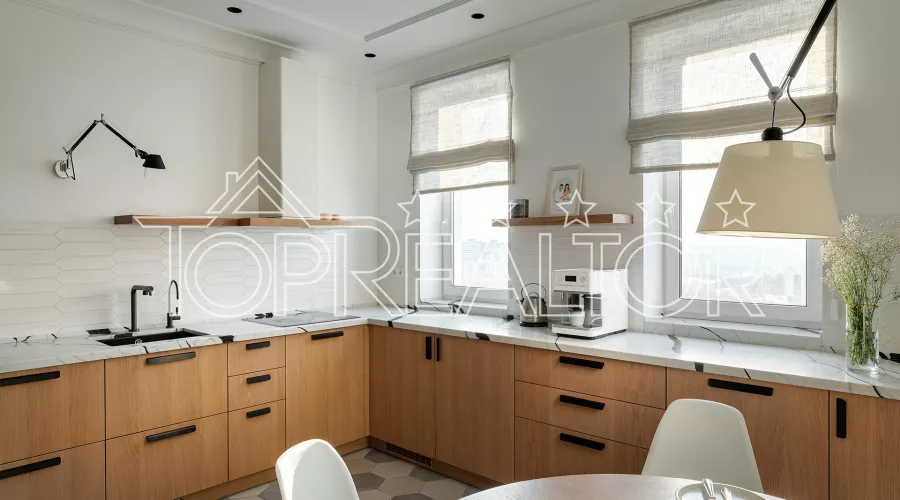 Продам 3-комнатную квартиру с дизайнерским ремонтом в ЖК «Ключ» | Toprealtor