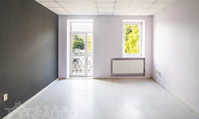 Здам в оренду офісне приміщення в концерні Райський Уголок на вул. Кравцова, 19 | Toprealtor
