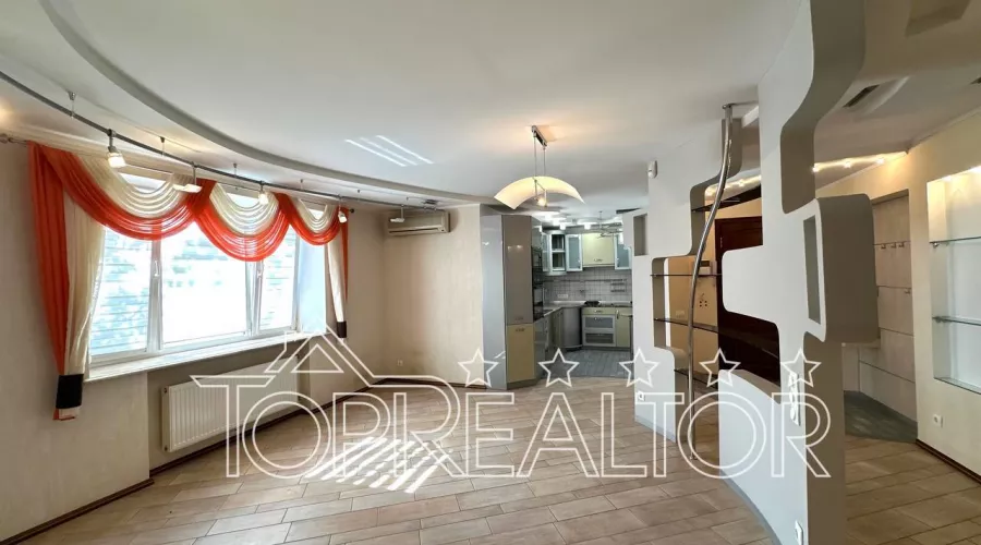 Продам гарну 3-кімнатну квартиру-студію на Олексіївці. | Toprealtor