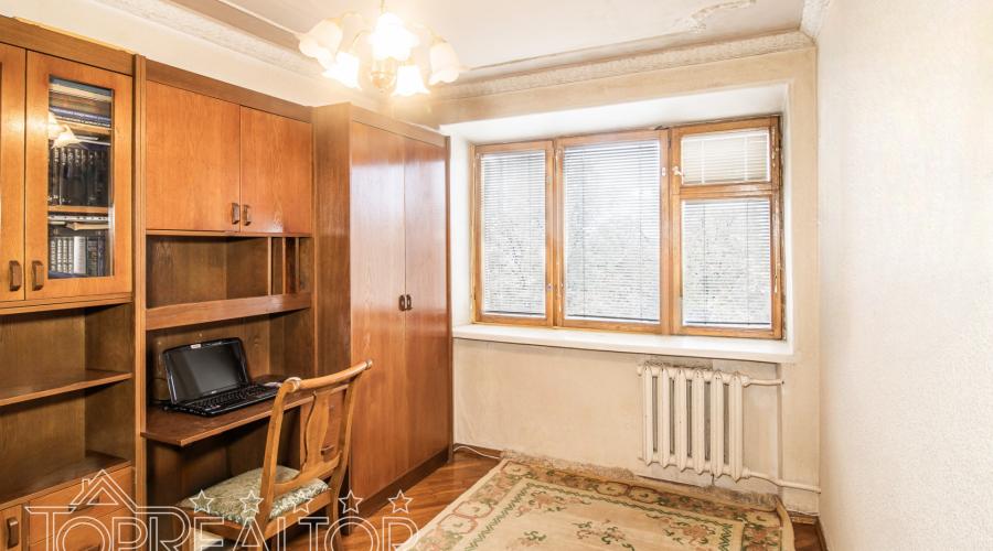 Продам 3 комнатную квартиру рядом Метро 23 Августа. | Toprealtor