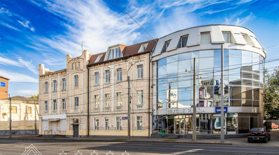 Продам 4-пов. торгово-офісний центр на пр. Героїв Харкова 50/52 | Toprealtor