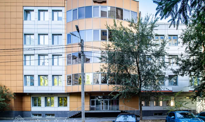 Продам приміщення в офісному центрі на вул. Космічна 23-А | Toprealtor