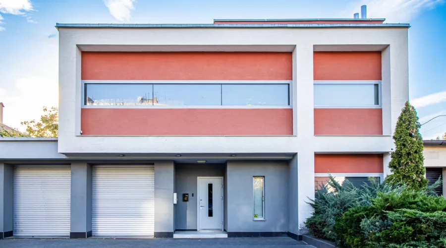 Продам современный двухэтажный коттедж на Шатиловке! | Toprealtor