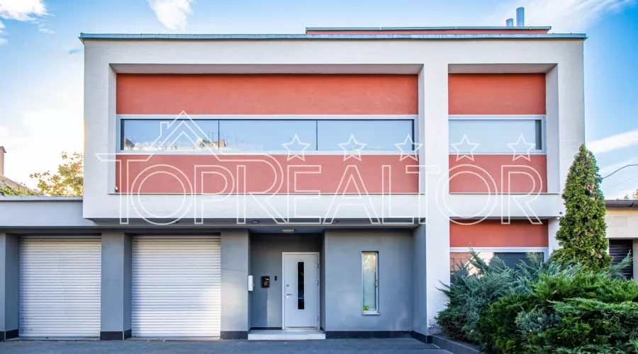 Продам сучасний двоповерховий котедж на Шатилівці! | Toprealtor