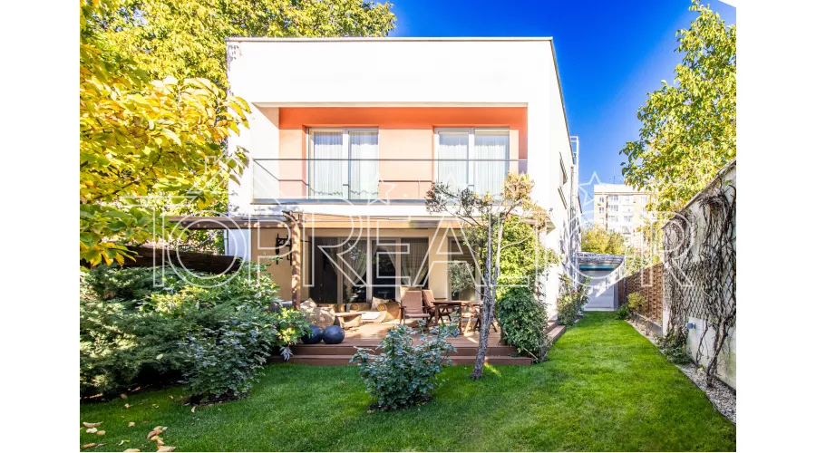 Продам сучасний двоповерховий котедж на Шатилівці! | Toprealtor