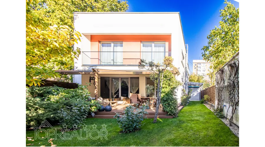 Продам сучасний двоповерховий котедж на Шатилівці! | Toprealtor