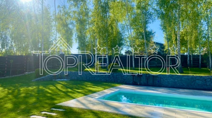 Продам будинок у закритому гарному котеджному селищі Чайківка Hills | Toprealtor