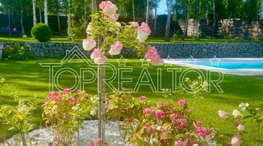 Продам будинок у закритому гарному котеджному селищі Чайківка Hills | Toprealtor