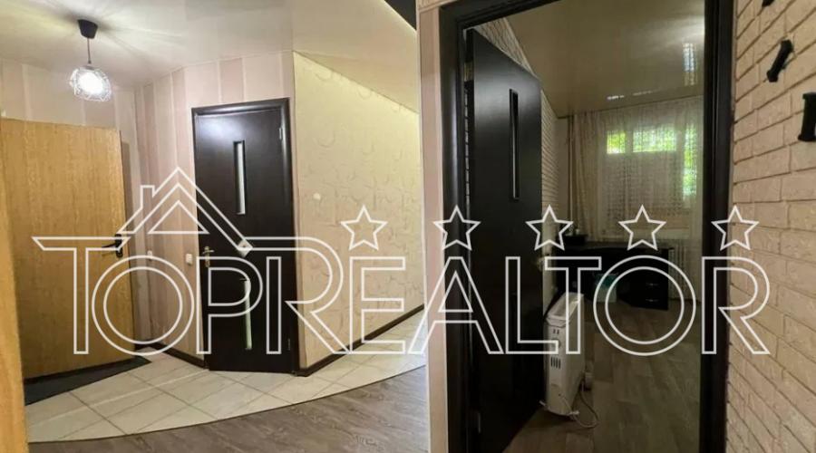 Продаж 2-к квартири в районі Олексіївка, проспект Перемоги, 61 | Toprealtor