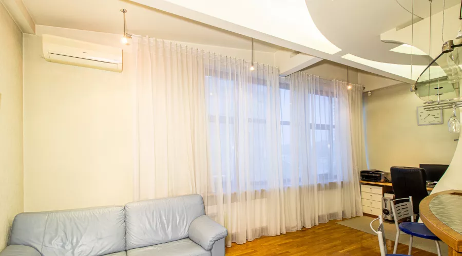 Продам 2-ярусную 5-комнатную квартиру в историческом особняке на ул. Алчевских | Toprealtor