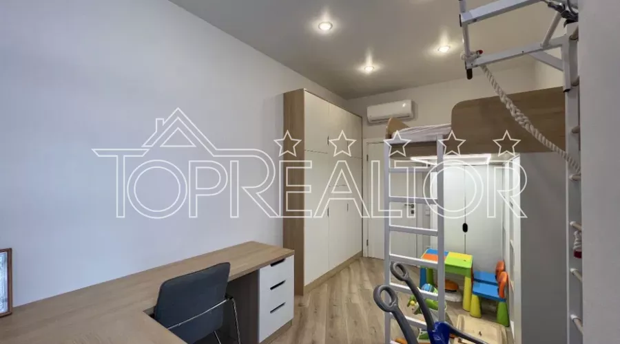 Продаж 5-кімнатна квартира в ЖК Ультра | Toprealtor