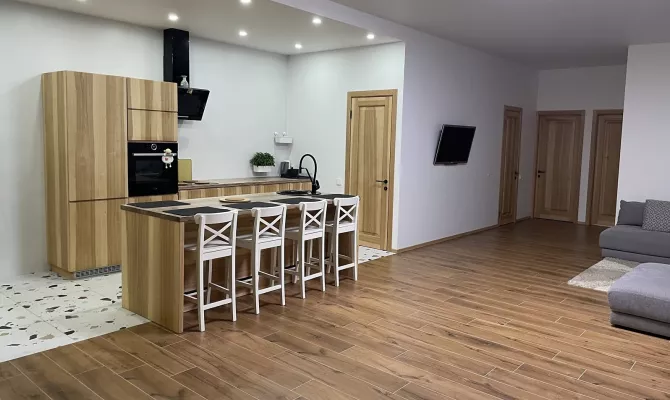 Продам 4-кімн. квартиру в ЖК Карат на вул. Потебні, 6 | Toprealtor