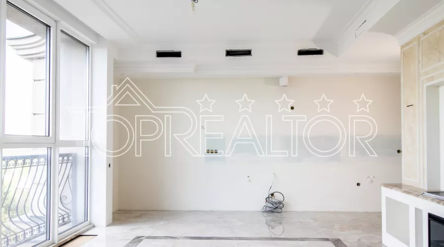 Продам стильну 4-кімнатну квартиру з новим ремонтом у престижному комплексі преміум-класу ЖК “Резиденція” | Toprealtor