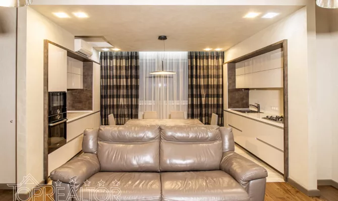 Продаж! 4-кімн. квартира з дизайнерським ремонтом у ЖК на вул. Ярослава Мудрого 30-А | Toprealtor