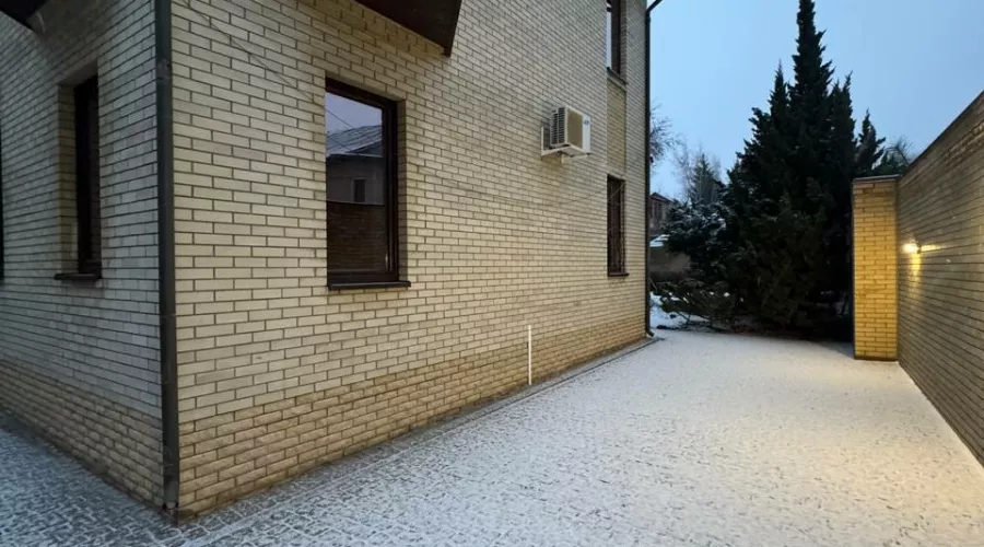 Продажа! 2-этажный дом с ремонтом на Шатиловке | Toprealtor