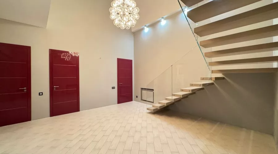 Продажа! 2-этажный дом с ремонтом на Шатиловке | Toprealtor