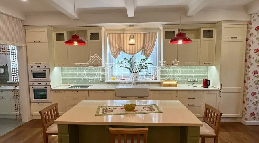 Продам коттедж с дизайнерським ремонтом на Шатилівці | Toprealtor