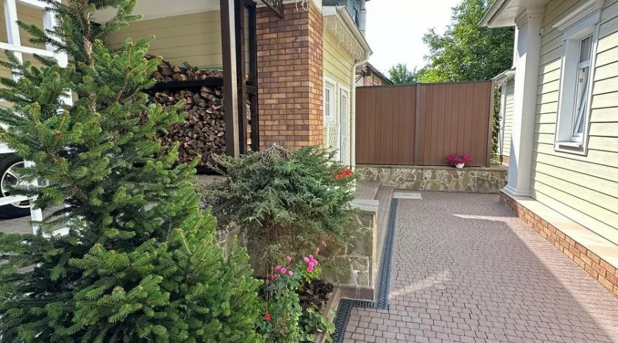 Продам коттедж с дизайнерським ремонтом на Шатилівці | Toprealtor