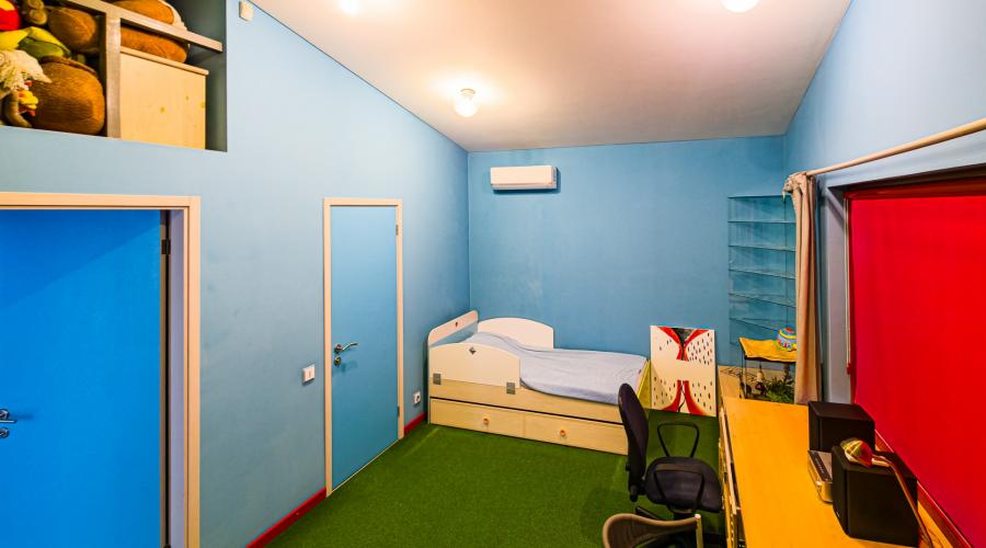 Продається, розкішний, просторий будинок пр. Науки, метро 23 Серпня | Toprealtor