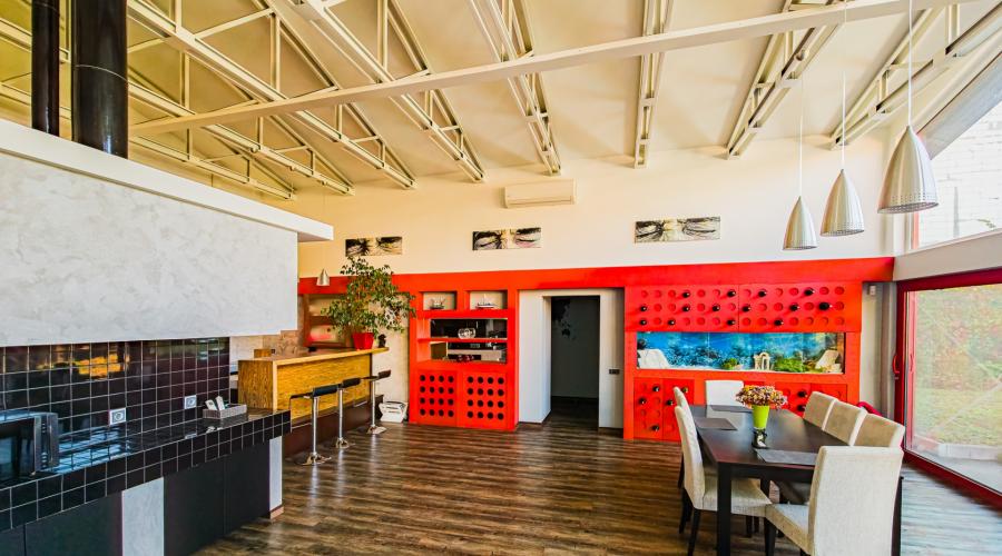 Продається, розкішний, просторий будинок пр. Науки, метро 23 Серпня | Toprealtor