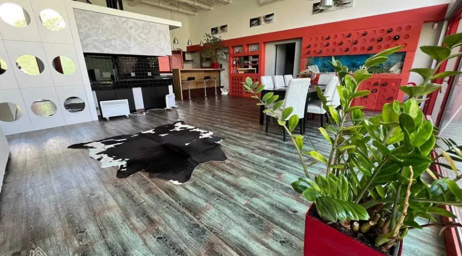 Продається, розкішний, просторий будинок пр. Науки, метро 23 Серпня | Toprealtor