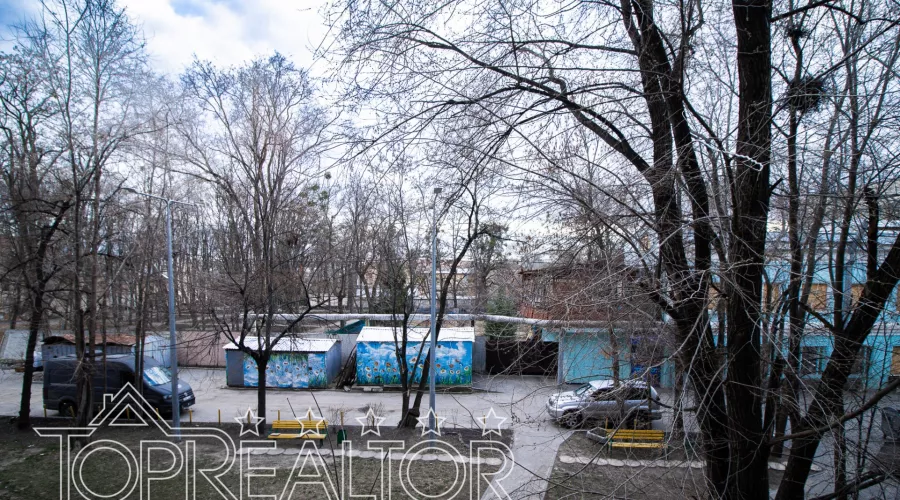 Продаж 4-к квартири в центрі вул. Гіршмана, 14 | Toprealtor