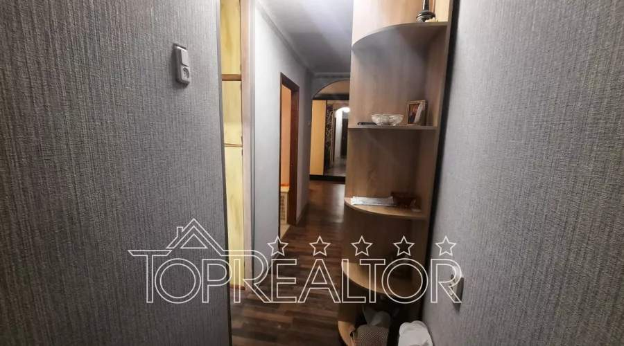 Продається 3-кімнатна квартира на вулиці Танкопія 6 | Toprealtor