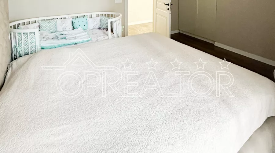 Продам 2 кімнатну квартиру в ЖК | Toprealtor