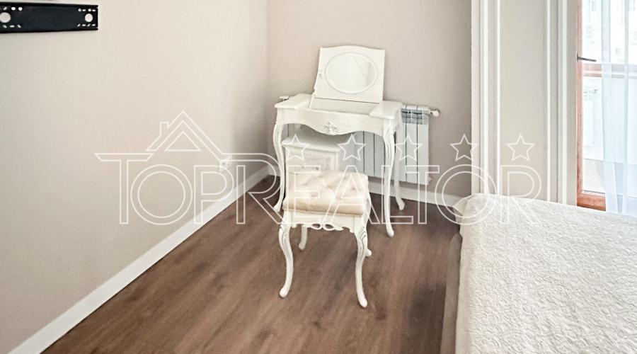 Продам 2 комнатную квартиру в ЖК