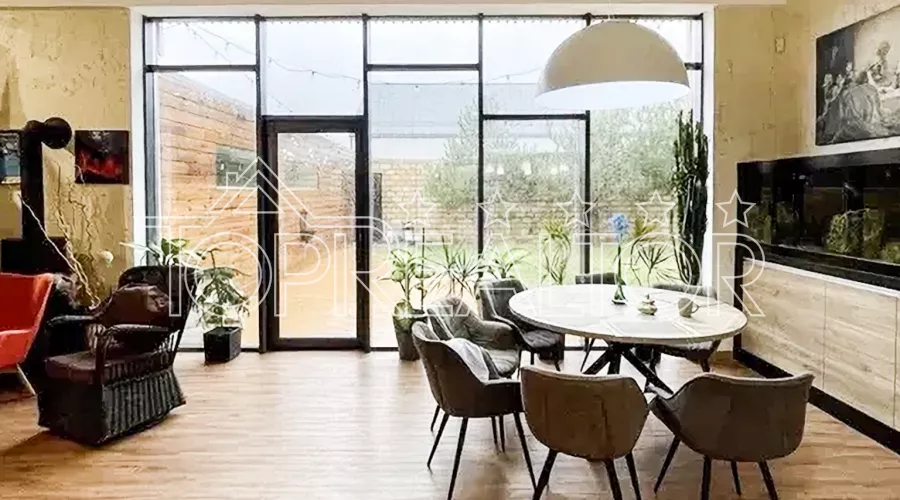 Продам сучасний будинок по проспекту Науки, 65 | Toprealtor