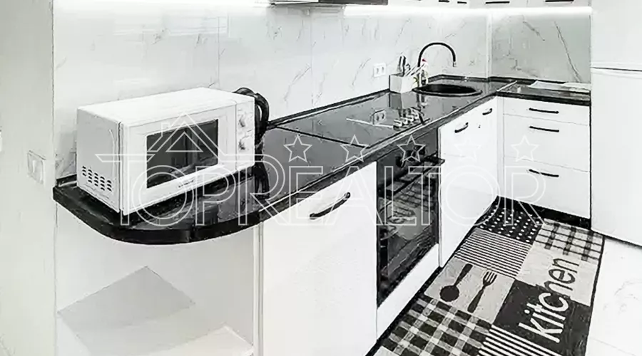 Продам 1 кімнатну квартиру ЖК | Toprealtor