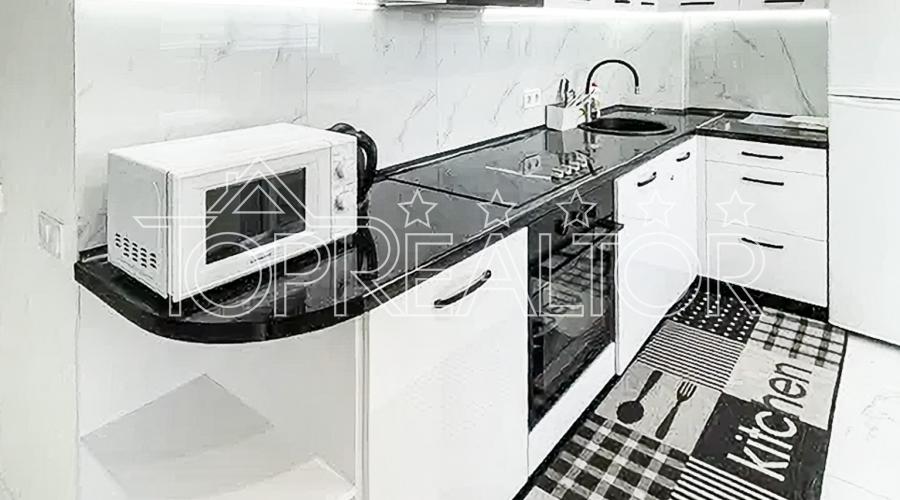 Продам 1 комнатную квартиру ЖК