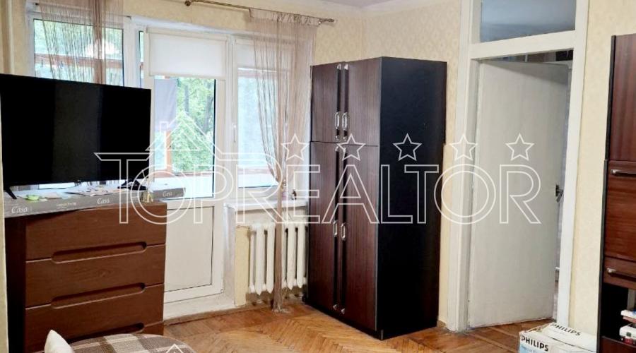 Продам 2-ком. кв. на Новых Домах .Коммунальный рынок. єВідновлення | Toprealtor