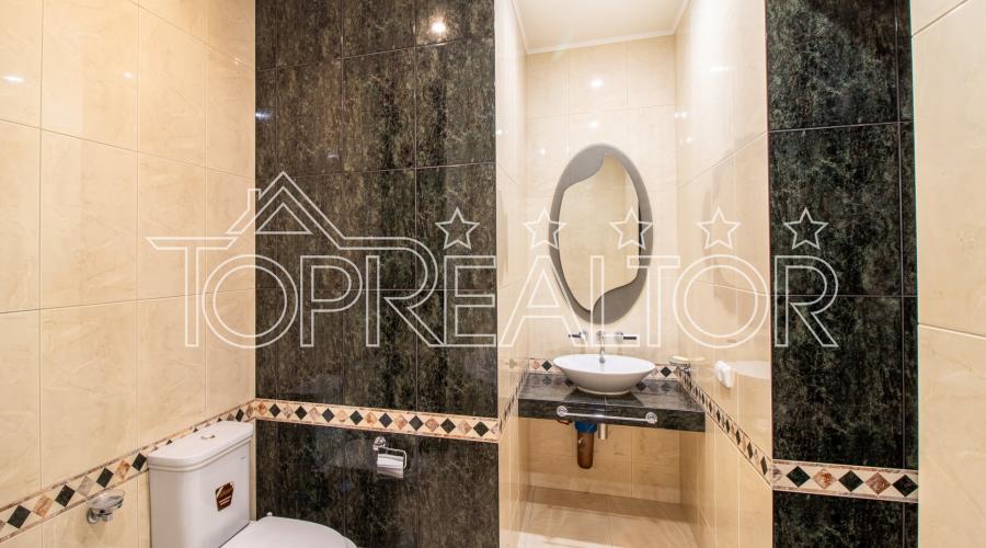 Продам 4-комн. квартиру в Доме Саламандра | Toprealtor