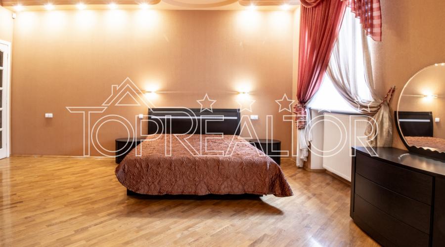 Продам 4-комн. квартиру в Доме Саламандра | Toprealtor