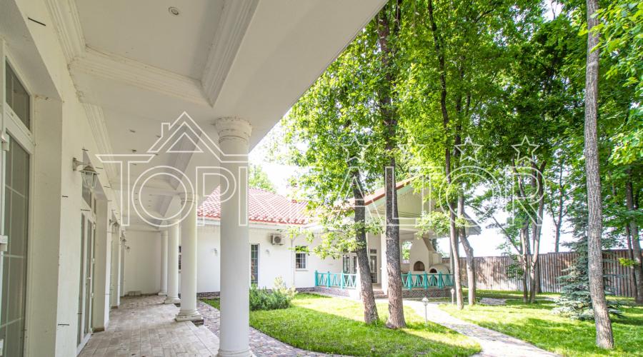 Продам сучасний котедж з ремонтом у закритому КС “Лісне”. | Toprealtor