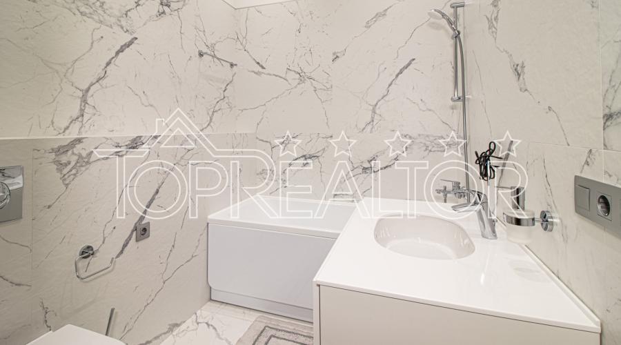 Продам сучасний котедж з ремонтом у закритому КС “Лісне”. | Toprealtor