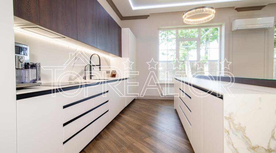 Продам сучасний котедж з ремонтом у закритому КС “Лісне”. | Toprealtor