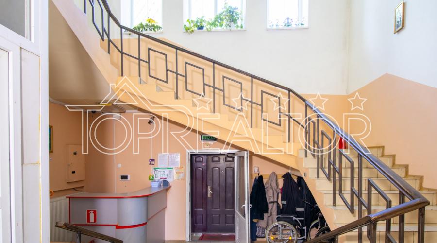 Продам действующий бизнес: МЕДЦЕНТР по ул.Москалевская 106 | Toprealtor
