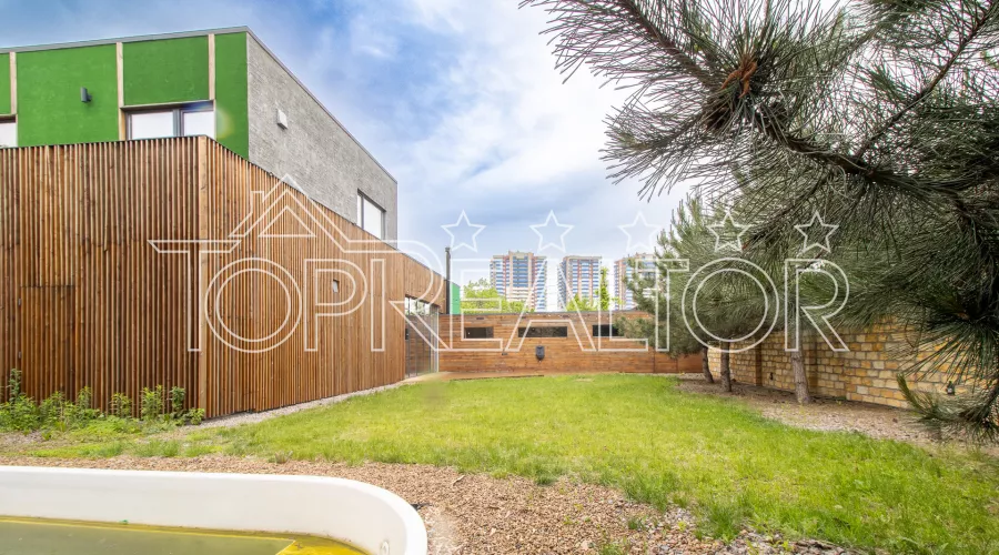 Продам роскошный дом на проспекте Науки | Toprealtor