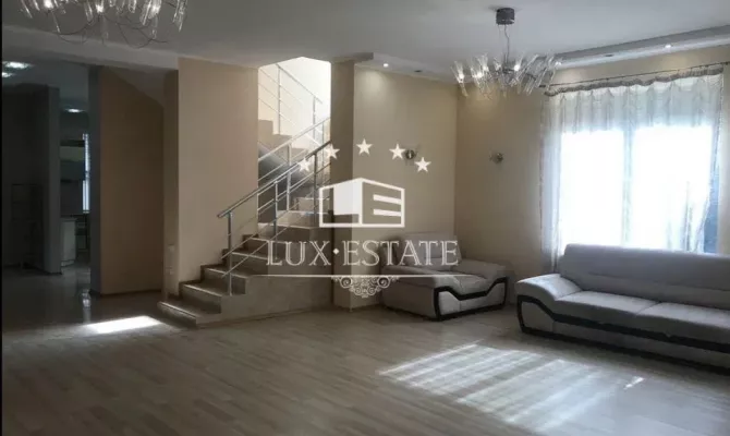 Оренда будинку в елітному районі Шатилівка | Toprealtor