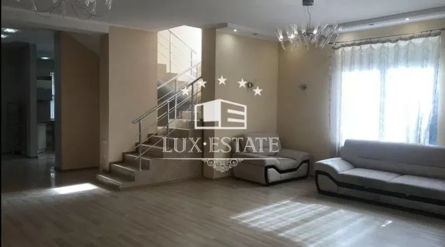 Оренда будинку в елітному районі Шатилівка | Toprealtor