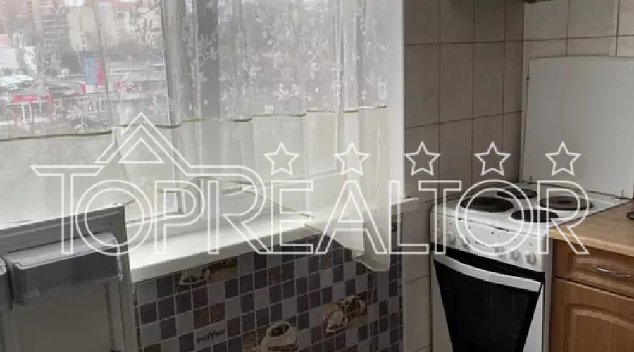 Продаж 1-к квартири на вул. Ахсарова, 13 (Олексіївка) | Toprealtor