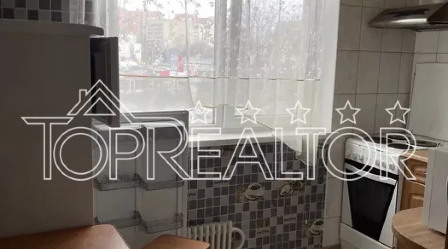 Продаж 1-к квартири на вул. Ахсарова, 13 (Олексіївка) | Toprealtor