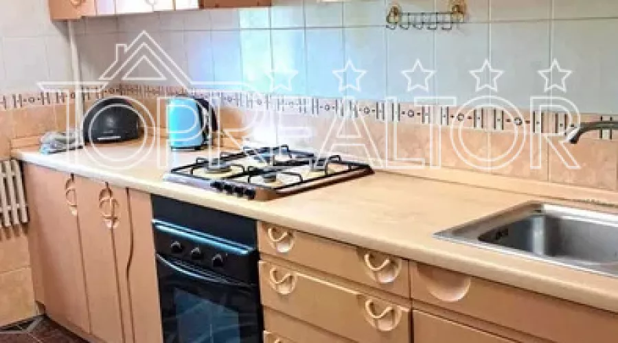 Продаж 3-к квартири в районі вул. Олексіївська 14А | Toprealtor