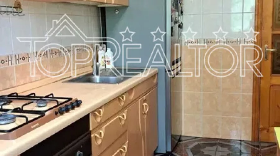 Продаж 3-к квартири в районі вул. Олексіївська 14А | Toprealtor