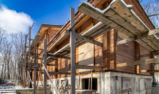 Продам 2-поверховий дерев'яний зруб в Роял Клабі | Toprealtor