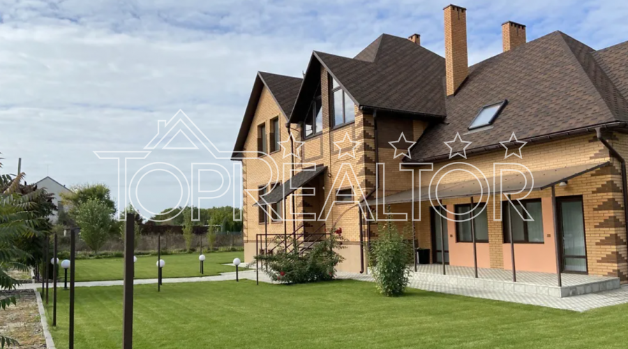 В продажу коттедж  в охороняєму містечку Флоринка. | Toprealtor